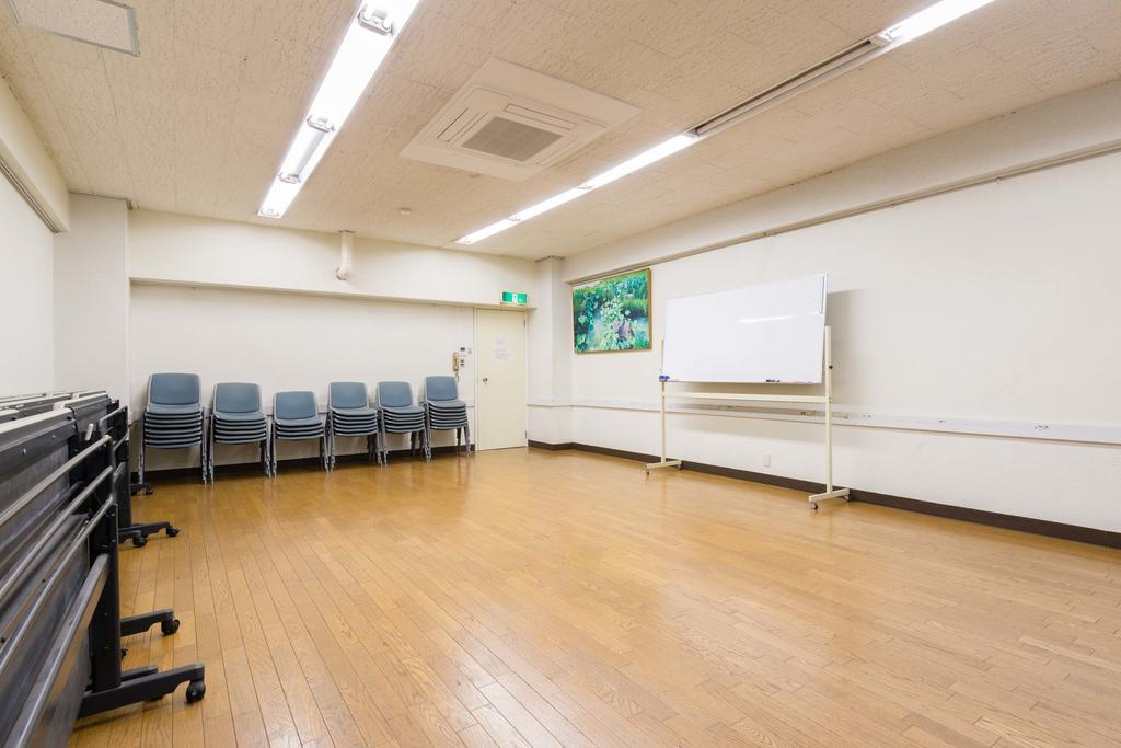 Kobe Student Youth Center Экстерьер фото
